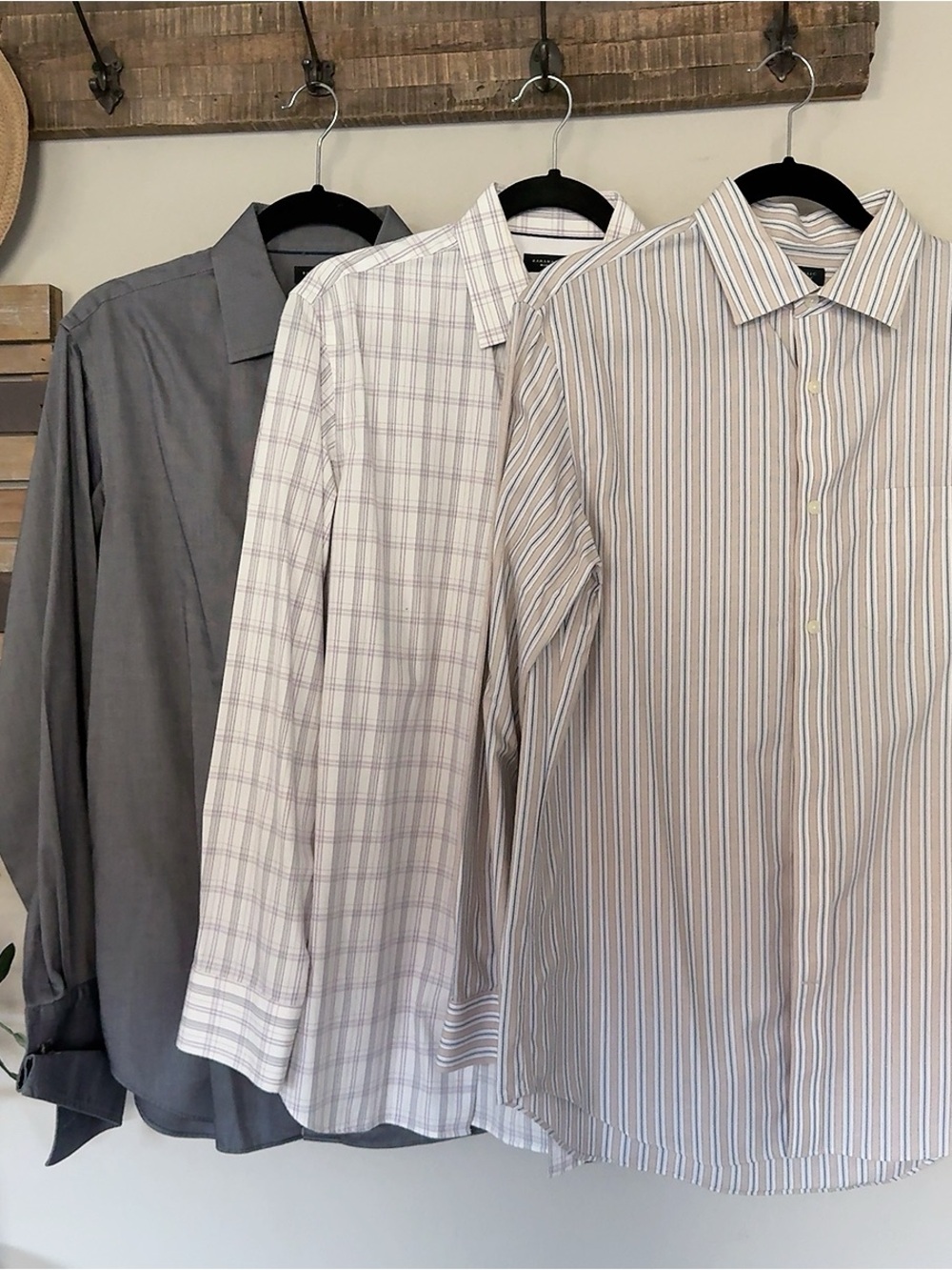 Banana Republic Men’s Long Sleeve Dress Shirts Bundle size Medium